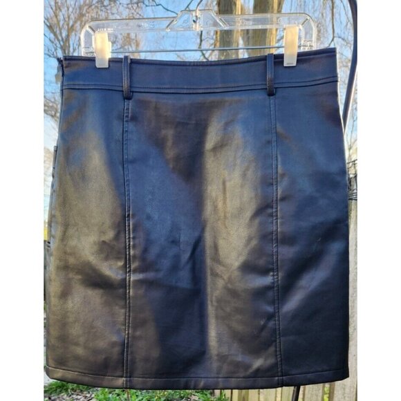 Bagatelle Faux Leather Skirt Womens Black Mini See Measurements - Picture 4 of 8